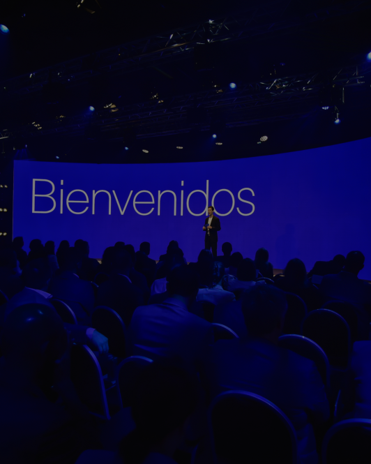 immersive conference environment with audiovisual production in Buenos Aires